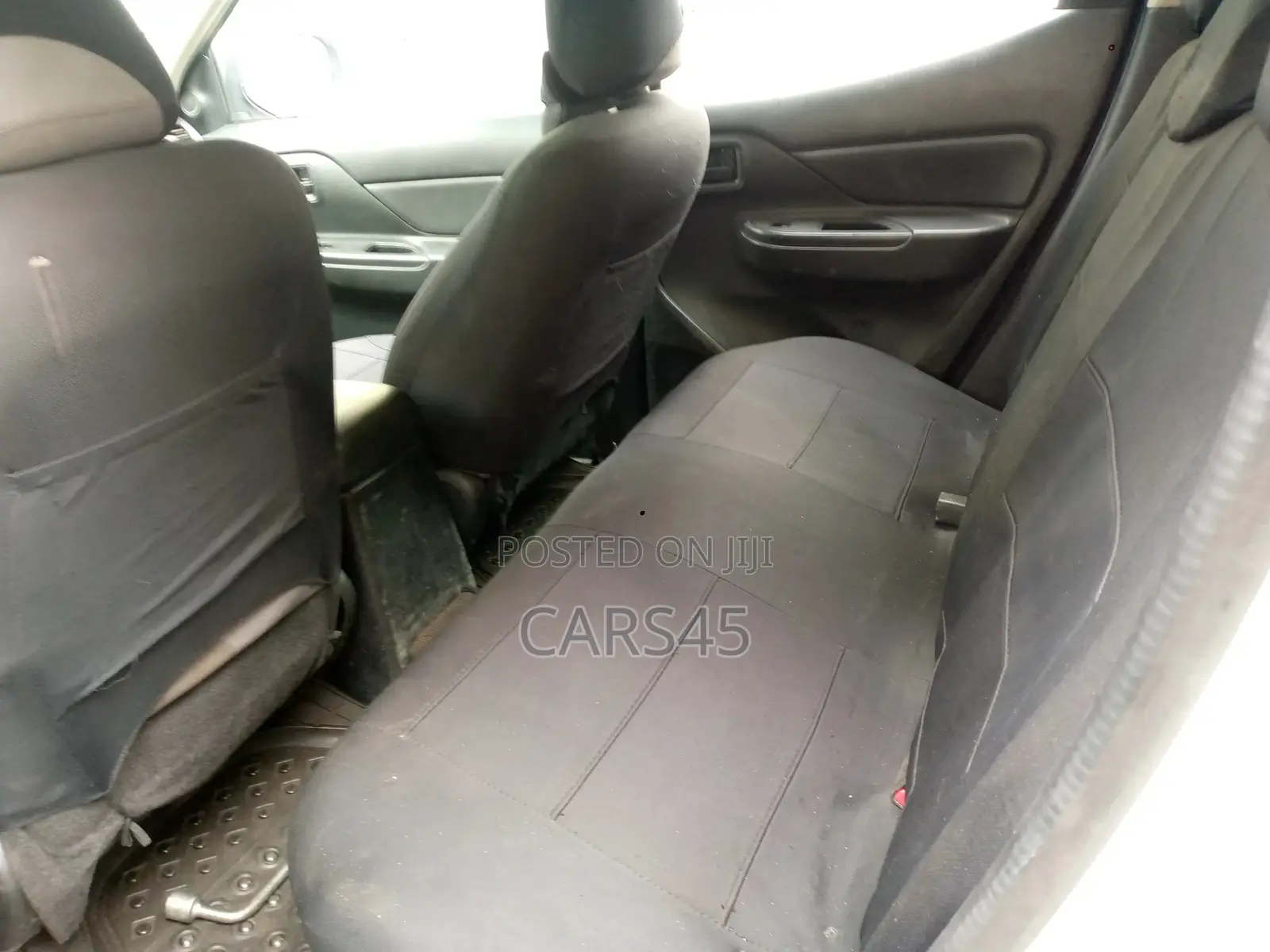 Mitsubishi L200 2019 White