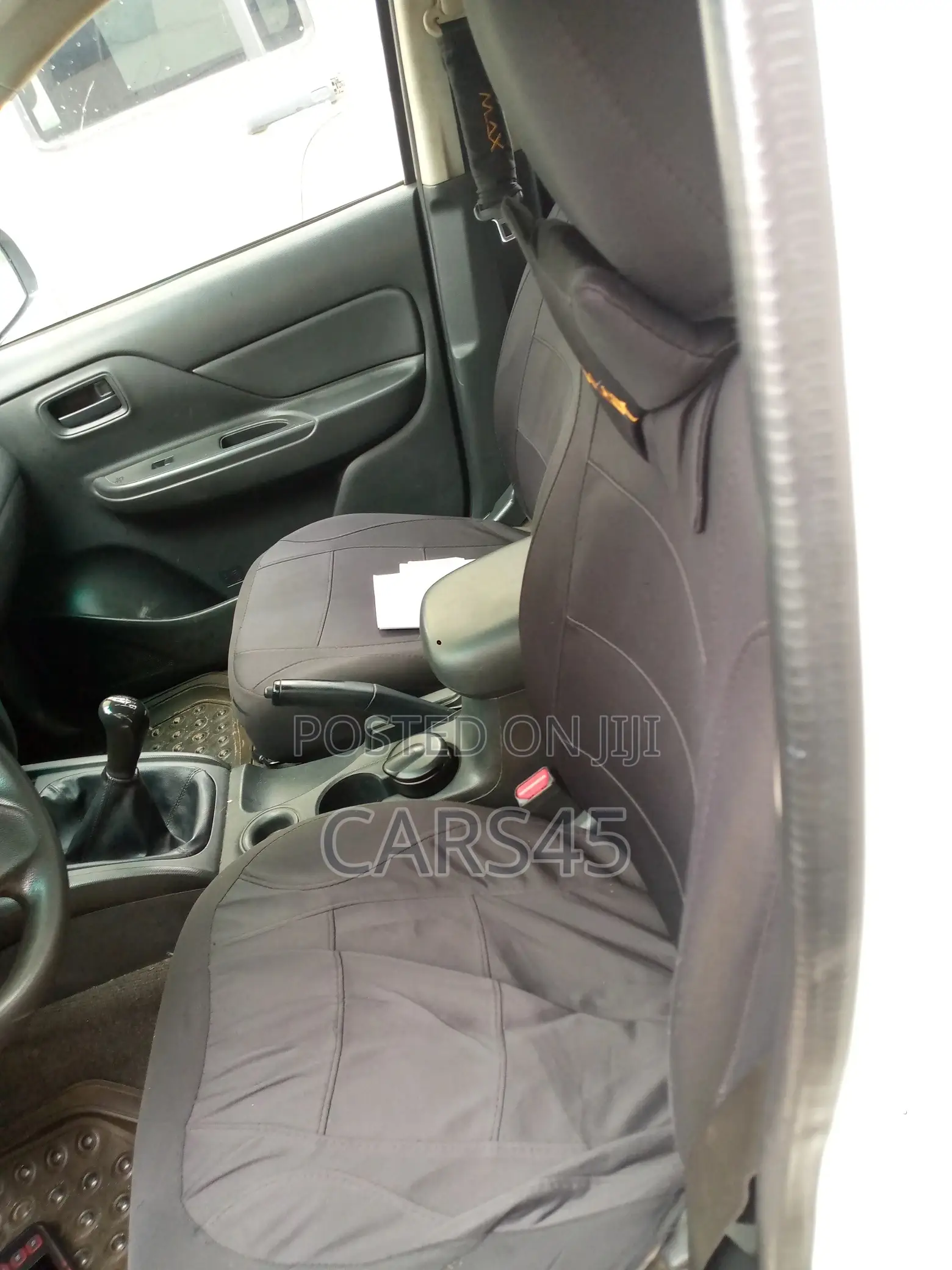 Mitsubishi L200 2019 White