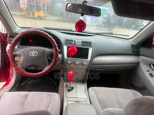 Toyota Camry 2010