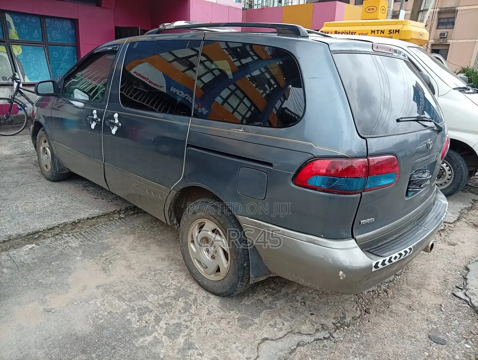 Toyota Sienna 2003 Blue
