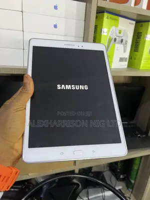 Samsung Galaxy Tab A 10.1 & S Pen (2016) 16 GB White