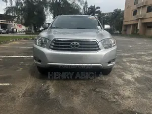 Toyota Highlander Limited 2010 Silver