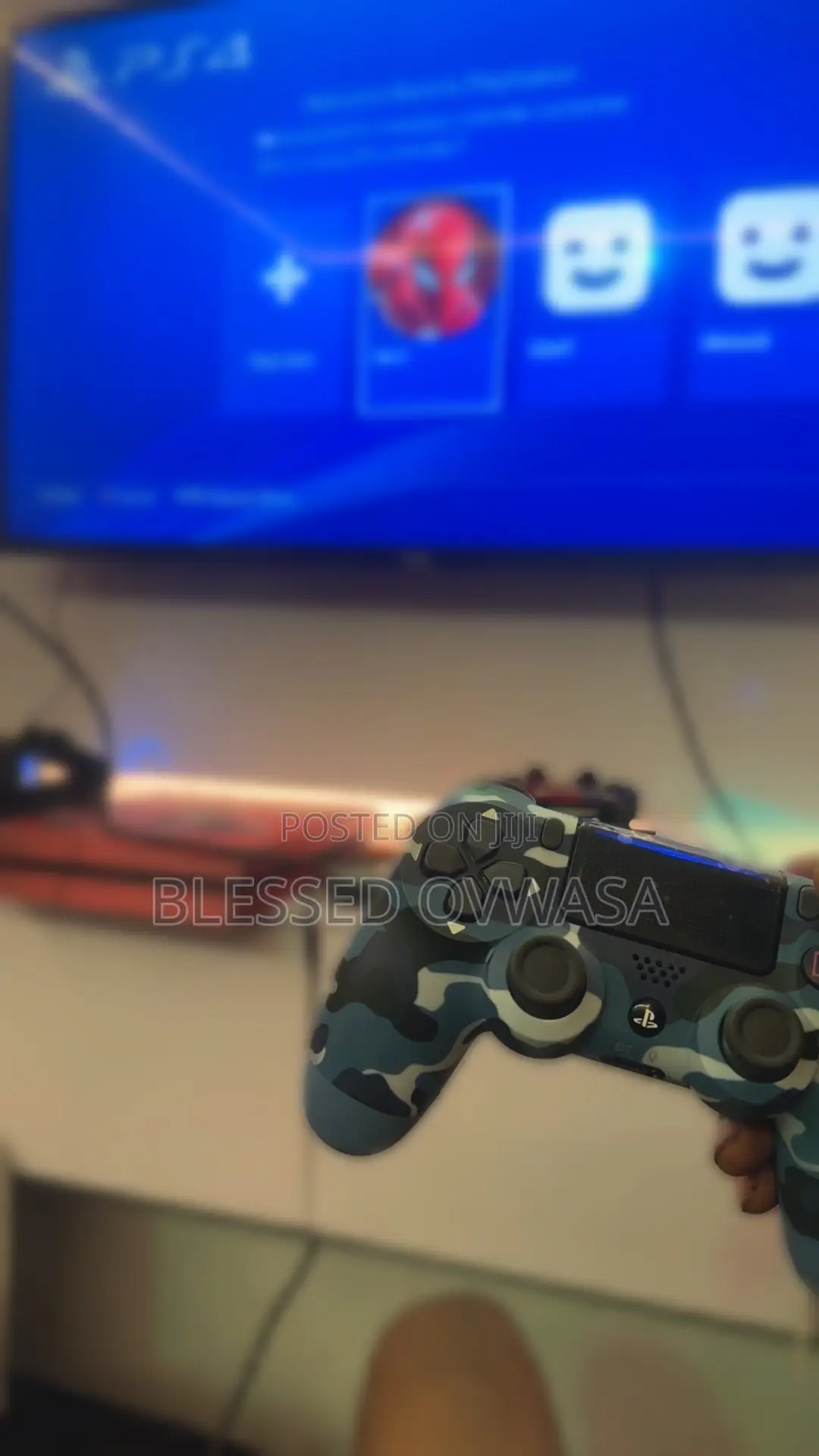 Play Station 4
