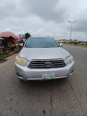 Toyota Highlander 2010 Silver