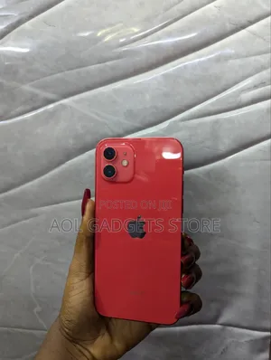 Apple iPhone 12 128 GB Red