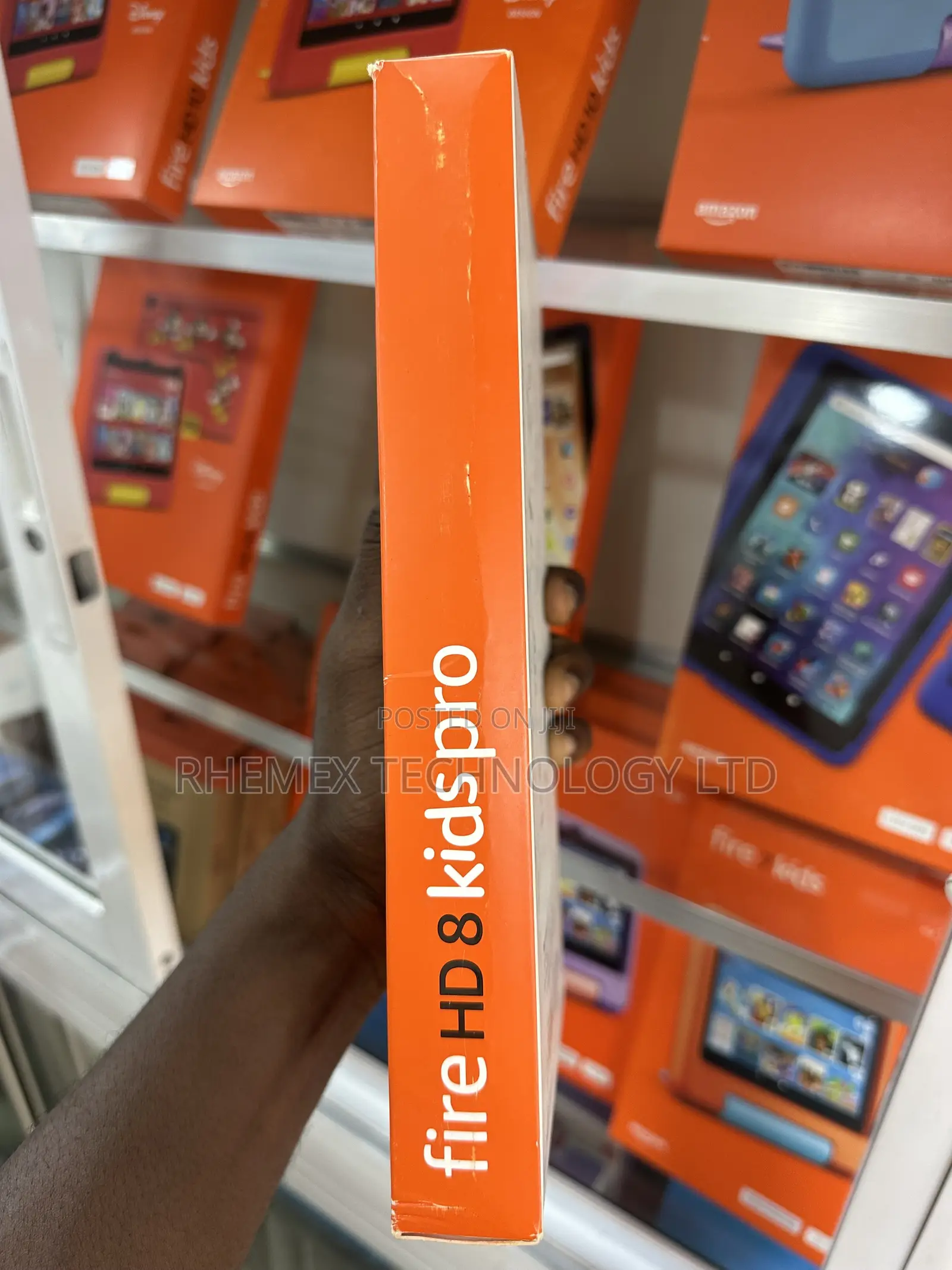 New Amazon Fire HD 8 (2022) 32 GB