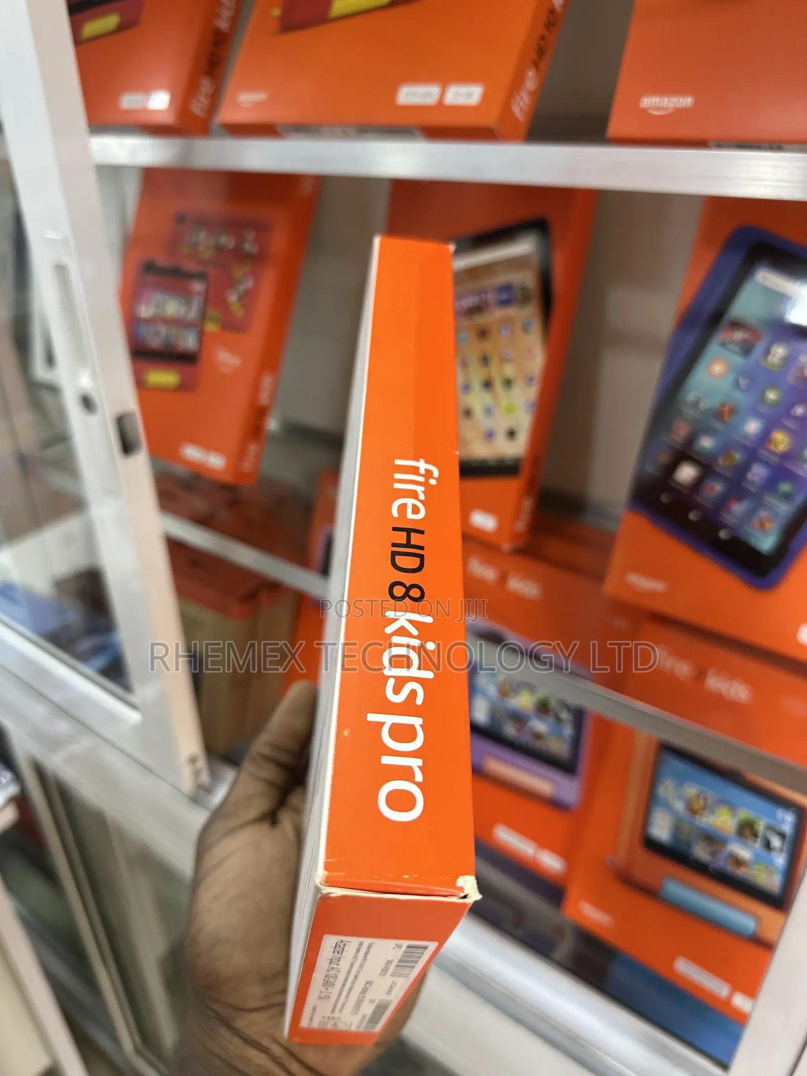 New Amazon Fire HD 8 (2022) 32 GB