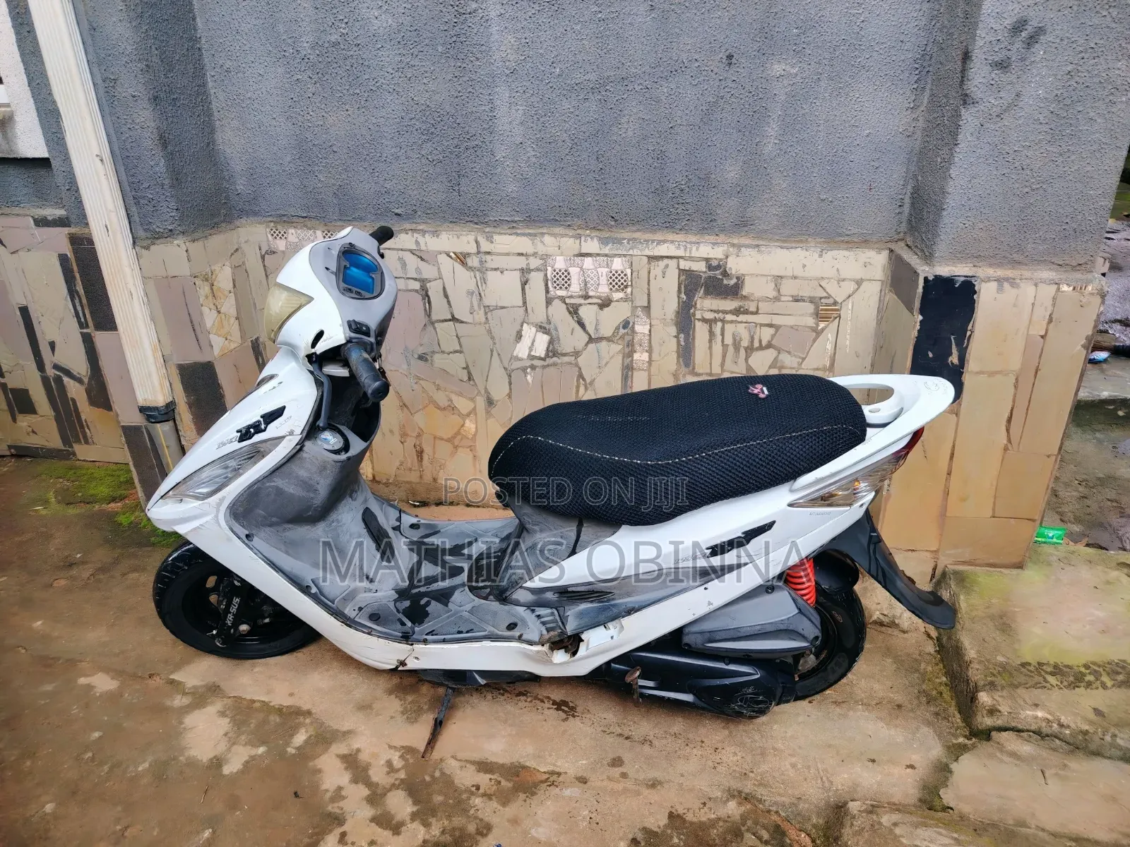Kymco 2014 White