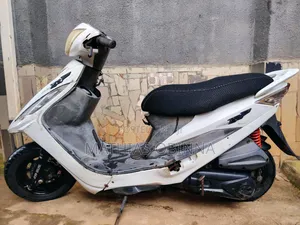 Kymco 2014 White