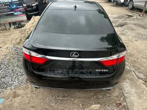 Lexus ES 2015 Black