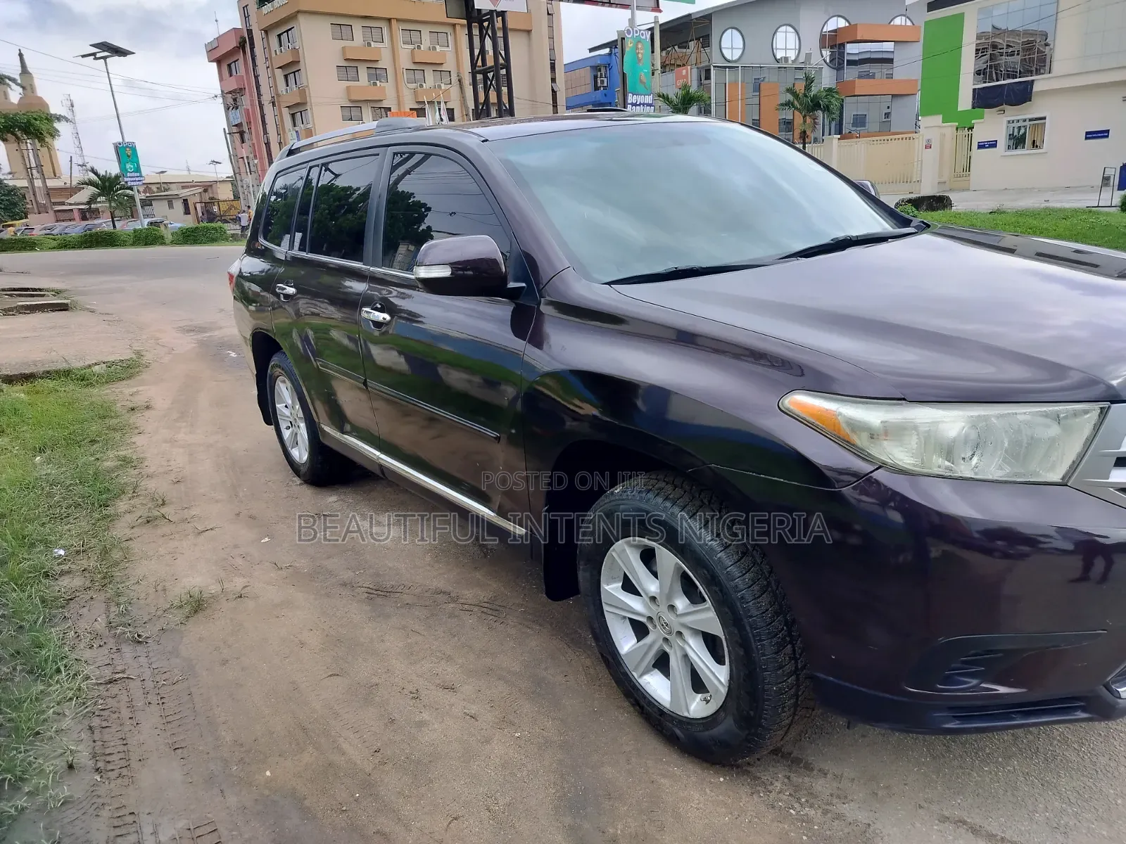 Toyota Highlander 2013 Brown