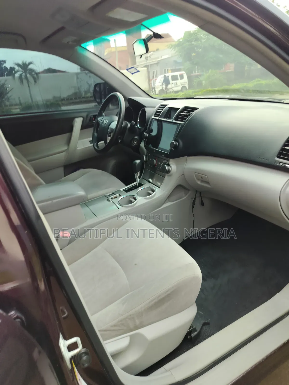 Toyota Highlander 2013 Brown