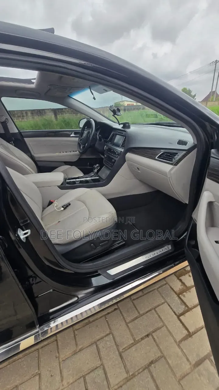 Hyundai Sonata 2015 Black
