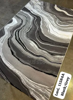 4 by 6 Center Rug