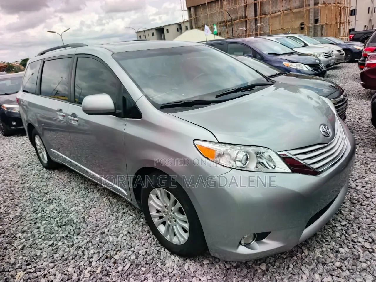 Toyota Sienna 2015 Silver