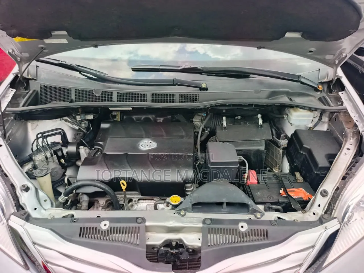 Toyota Sienna 2015 Silver
