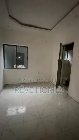 Studio Apartment in Shomolu / Shomolu for rent