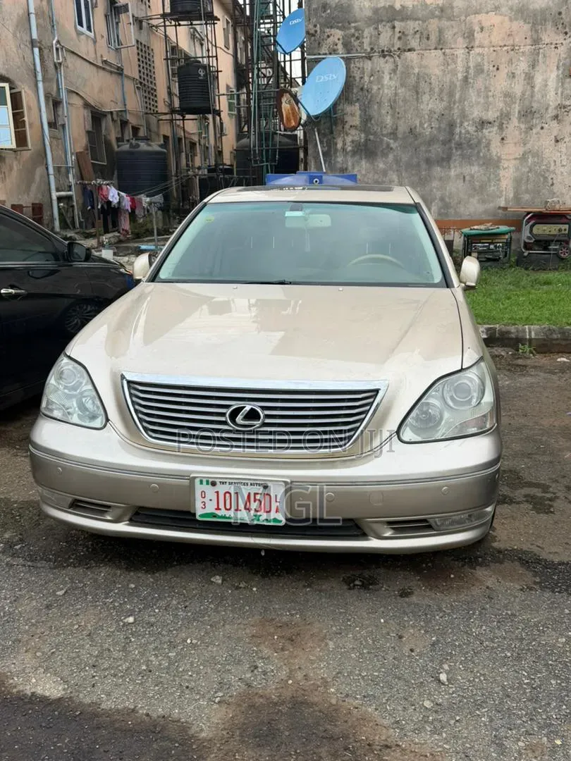 Lexus LS 430 2006 Gold