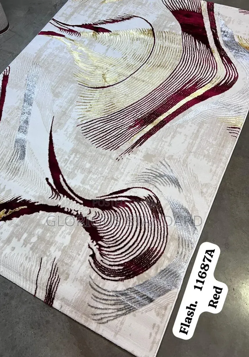 7 by 10 Center Rug