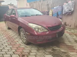 Lexus ES 2003 Red
