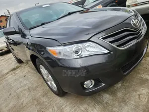 Toyota Camry 2010 Gray
