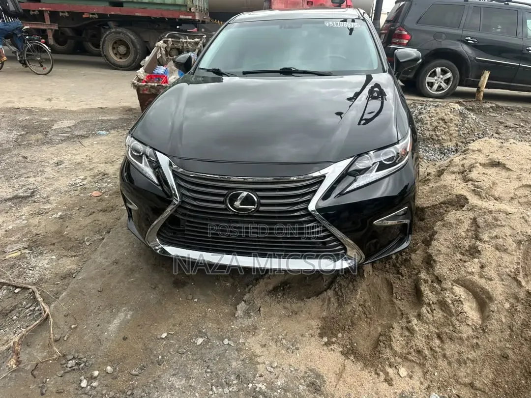 Lexus ES 2015 Black