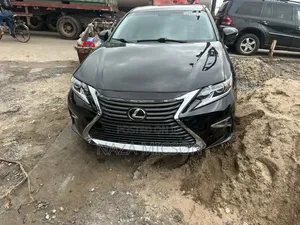 Lexus ES 2015 Black