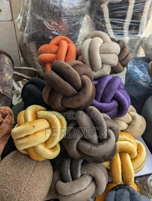 Fiber Throw Pillows for Living Room Sofas