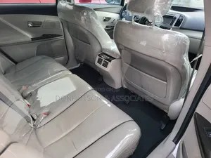 Toyota Venza 2014 Silver