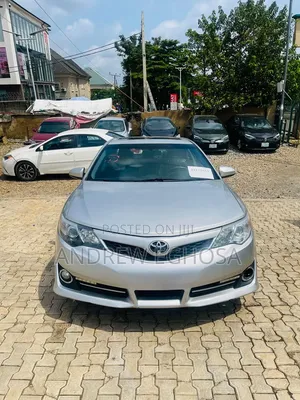 Toyota Camry 2013 Silver