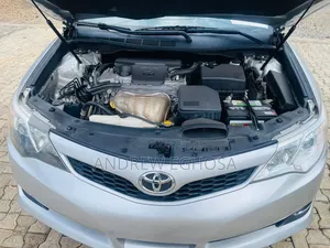 Toyota Camry 2013 Silver