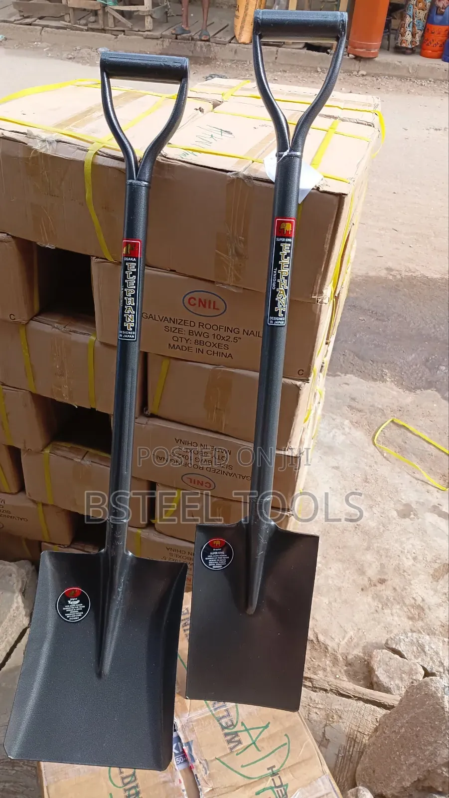 Load Shovel – Heavy Duty Sand Material Loading Tool