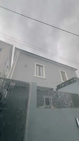 Mini Flat in Pedro Road for rent