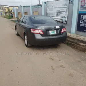 Toyota Camry 2010 Gray