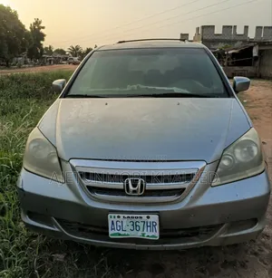 Honda Odyssey 2005 Blue