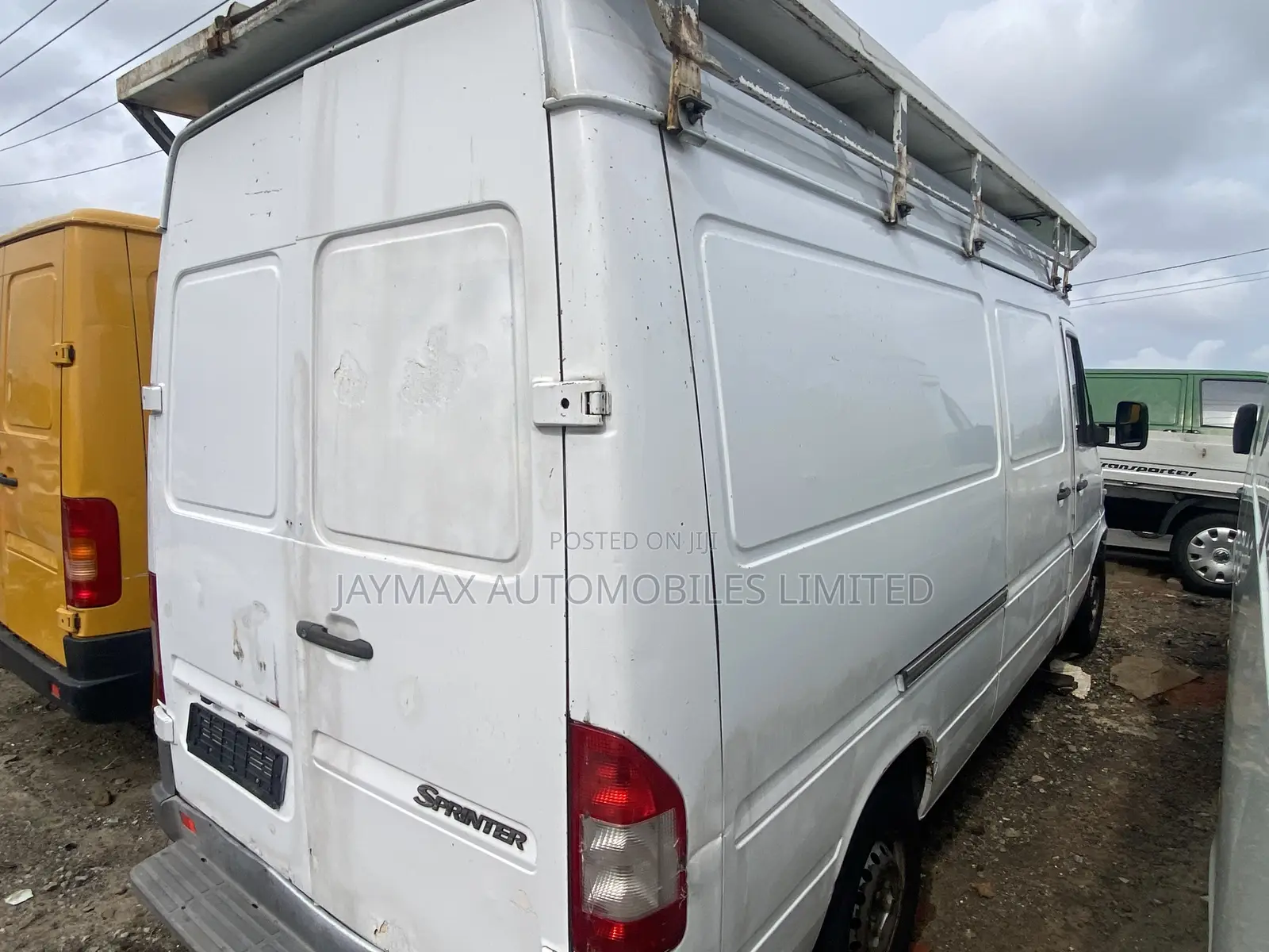 Mercedes-Benz Sprinter 2012 White