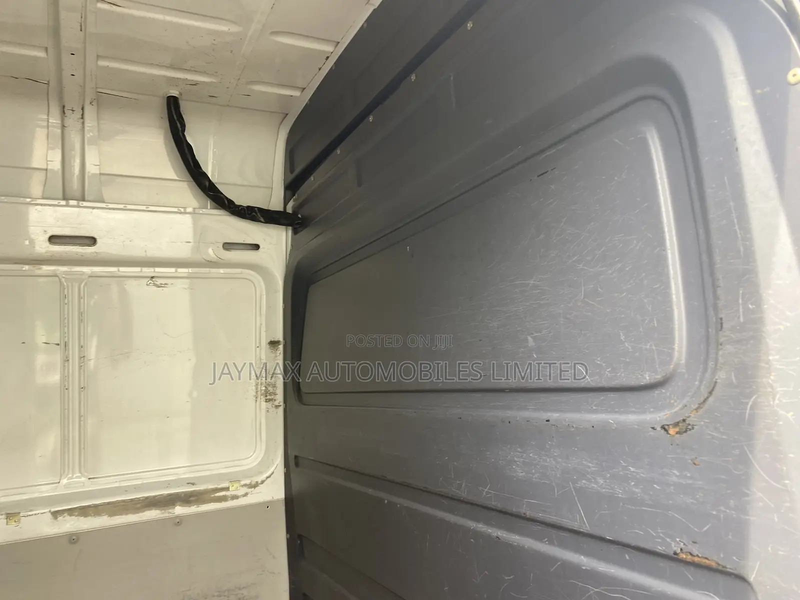 Mercedes-Benz Sprinter 2012 White