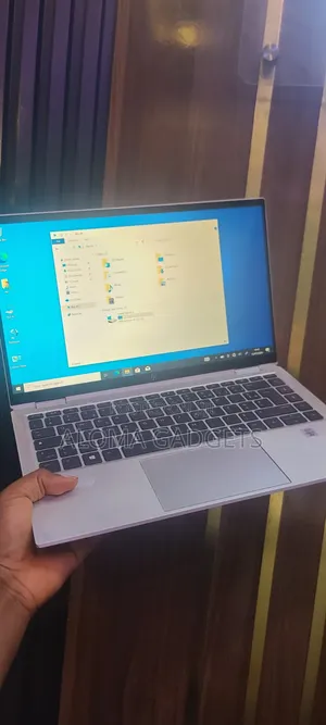 Laptop HP EliteBook x360 1040 G7 8GB Intel Core i5 SSD 256GB