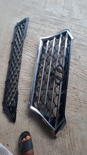 Hyundai Tucson 18 Complete Bumper Model