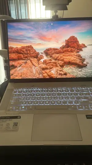 Laptop HP Envy 13 16GB Intel Core i9 SSD 1T