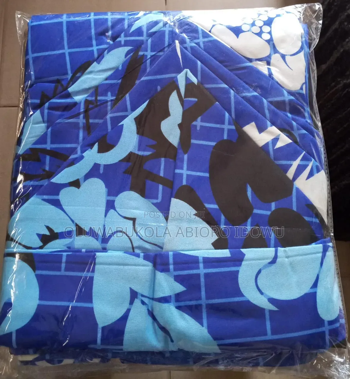 Cotton Bedsheet With 4 Pillow Cases