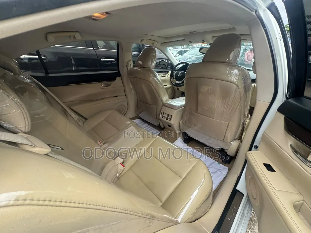 Lexus ES 2014 White