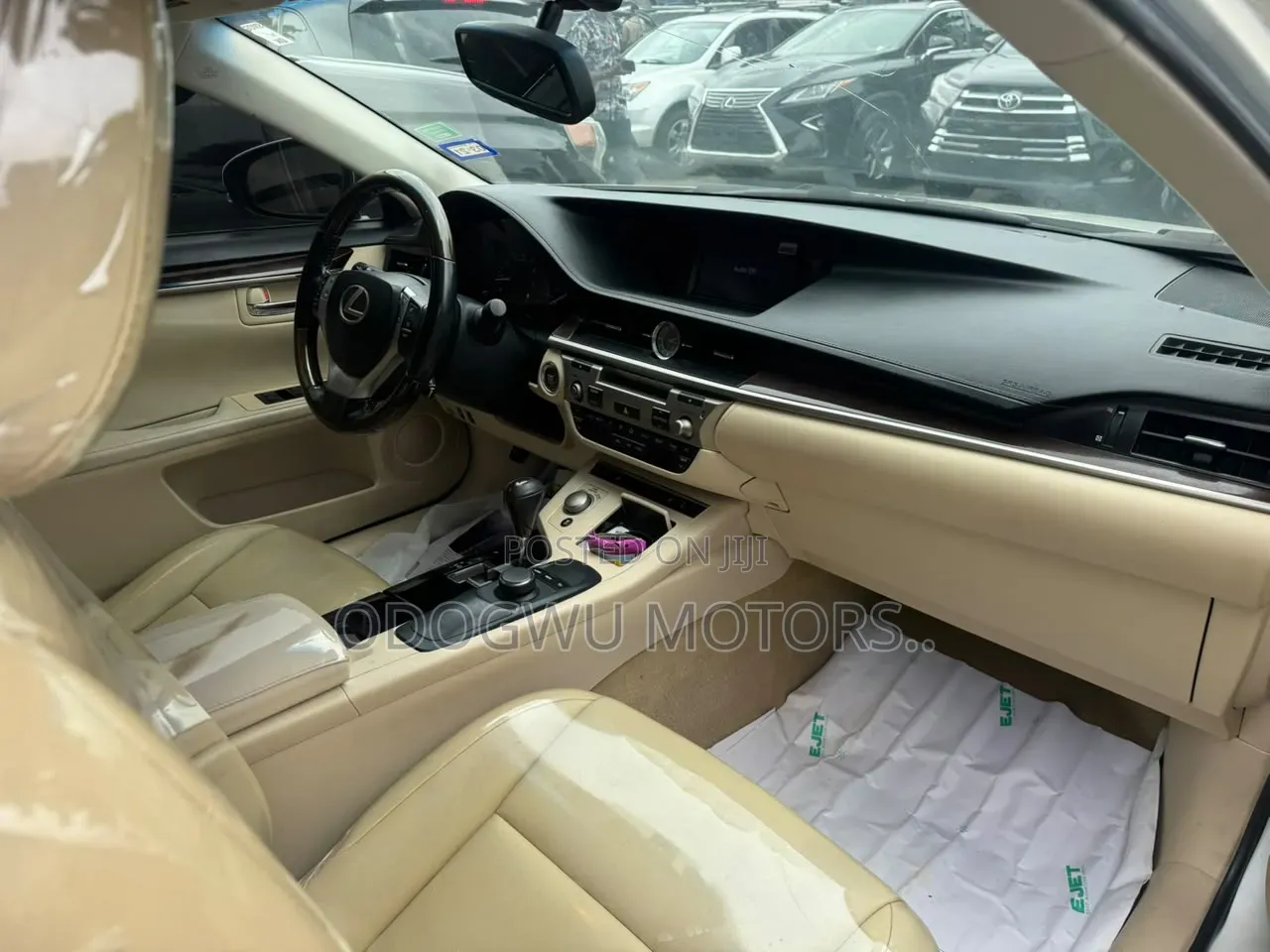 Lexus ES 2014 White