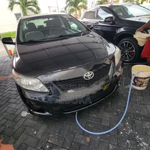 Toyota Corolla LE 4dr Sedan (1.8L 4cyl 4A) 2010 Black