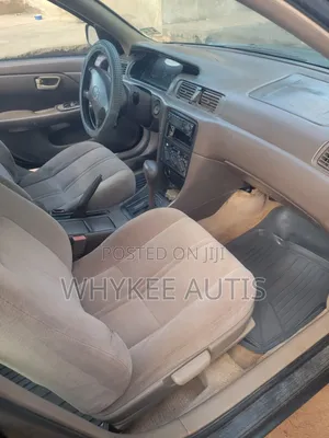 Toyota Camry Automatic 1999 Blue