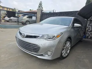 Toyota Avalon 2013 Silver
