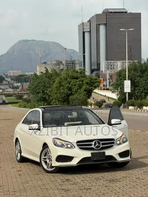 Mercedes-Benz E350 Base 4Matic Sedan AWD (3.5L 6cyl 7A) 2014 White