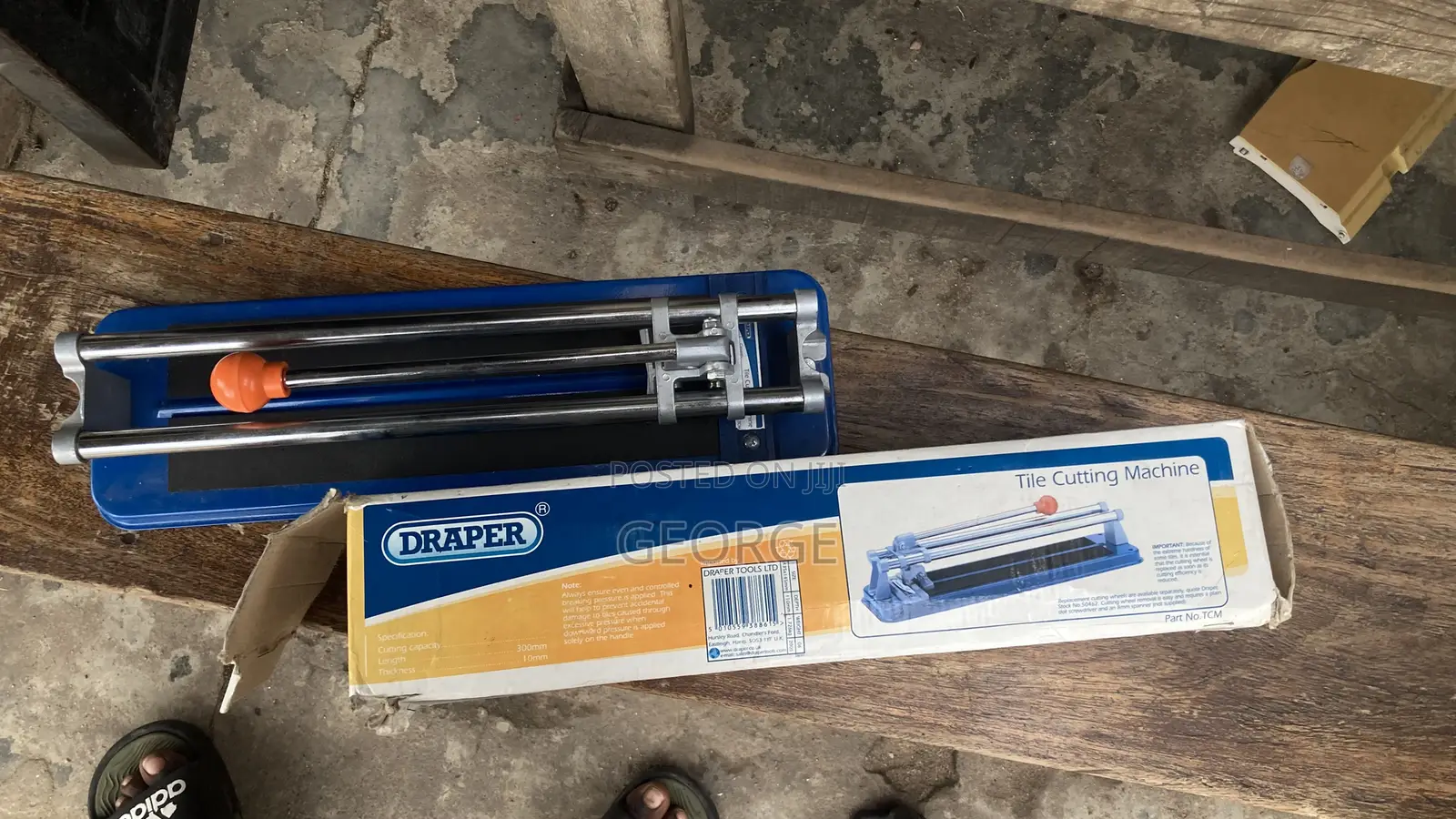 Tile Cutting Machine