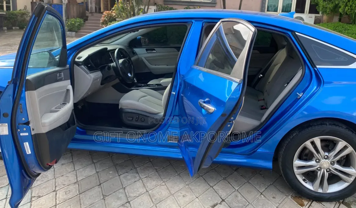 Hyundai Sonata 2019 Blue