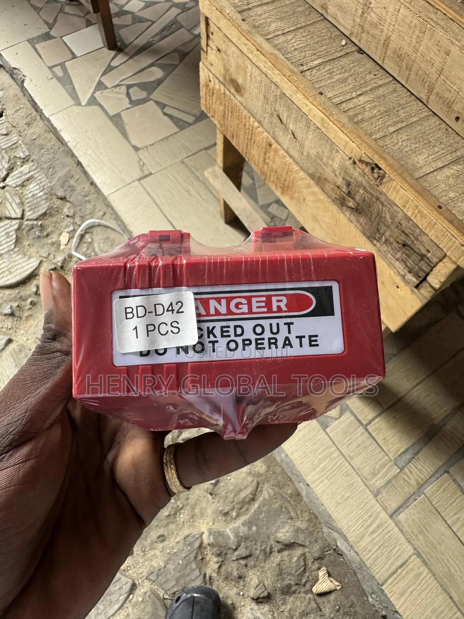 Valve Lockout Device (LOTO Valve Lockout)